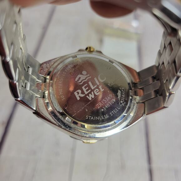 Relic Wet Men Watch ZR15369 Formal Multifunction Two Tone 36mm Quartz w/ link - Picture 3 of 5